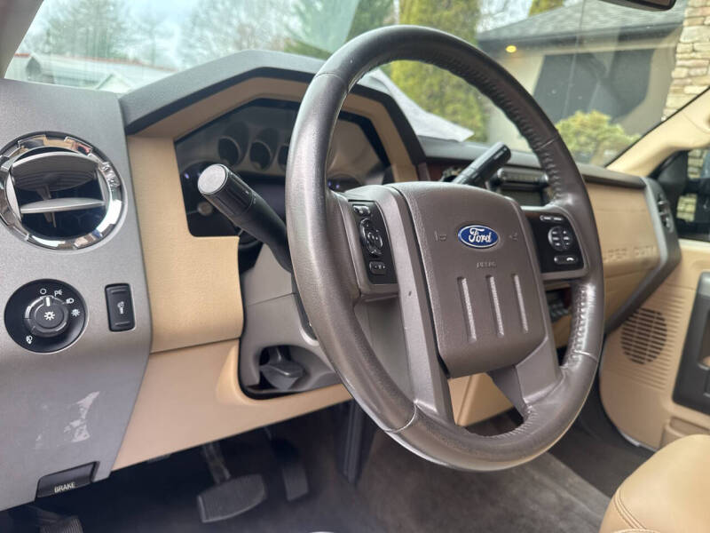 2012 Ford F-450 Super Duty Lariat