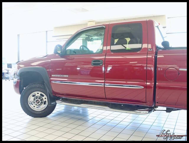 2005 GMC Sierra 2500HD