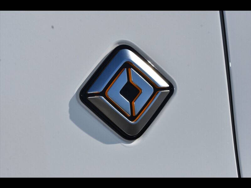 2023 Rivian R1S Adventure