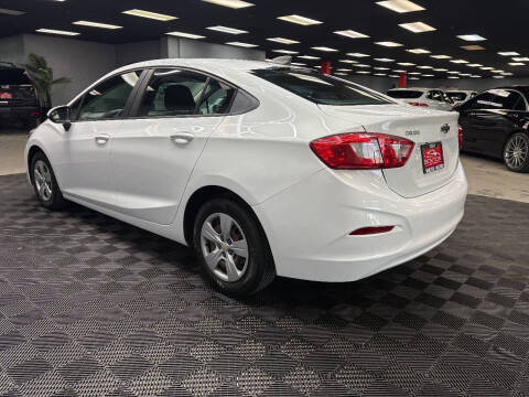 2017 Chevrolet Cruze LS Auto