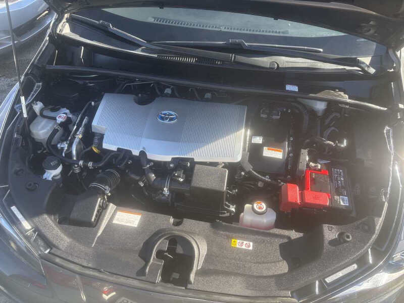 2021 Toyota Prius XLE