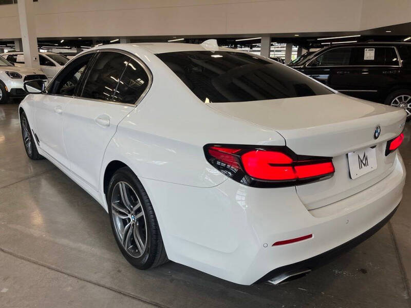 2023 BMW 5 Series 530i