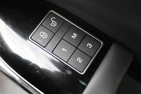 2017 Land Rover Range Rover Supercharged LWB