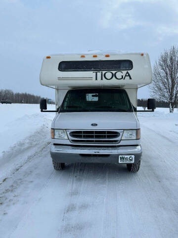 2001 Ford E-Series E-450 SD