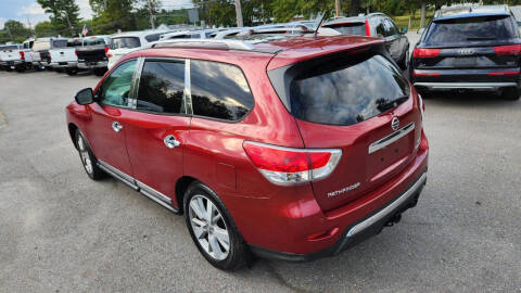2013 Nissan Pathfinder Platinum
