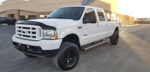 2004 Ford F-350 Super Duty for sale at LA Motors LLC in Denver CO