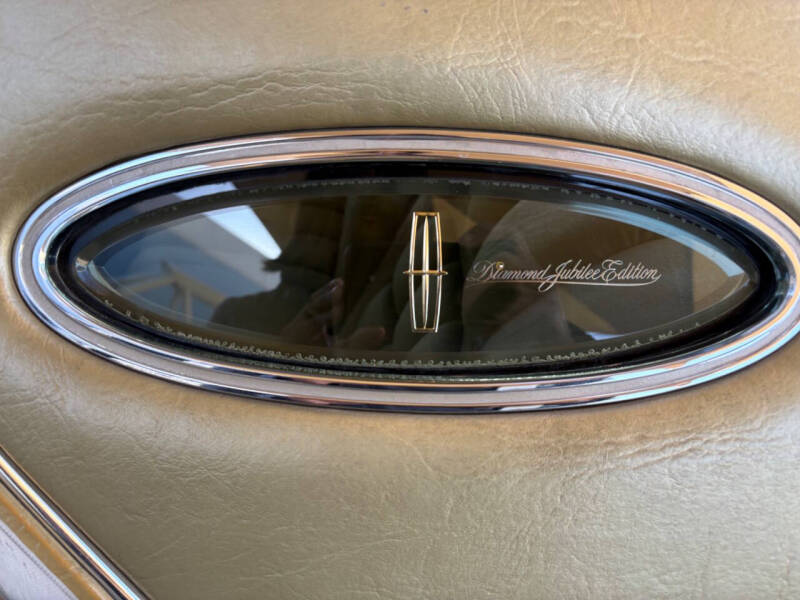 1978 Lincoln Mark V