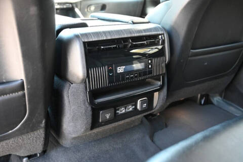 2024 Jeep Wagoneer Carbide