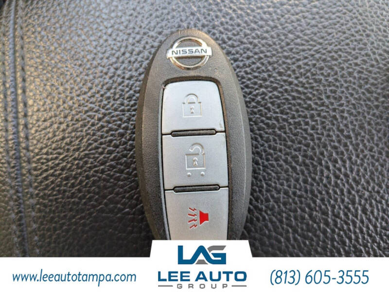 2019 Nissan Titan SV