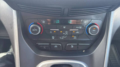 2017 Ford C-MAX Energi SE