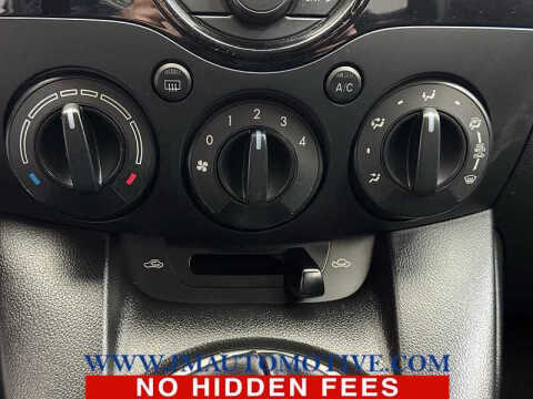 2013 Mazda MAZDA2 Sport