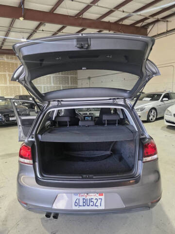 2010 Volkswagen Golf 2.5L PZEV