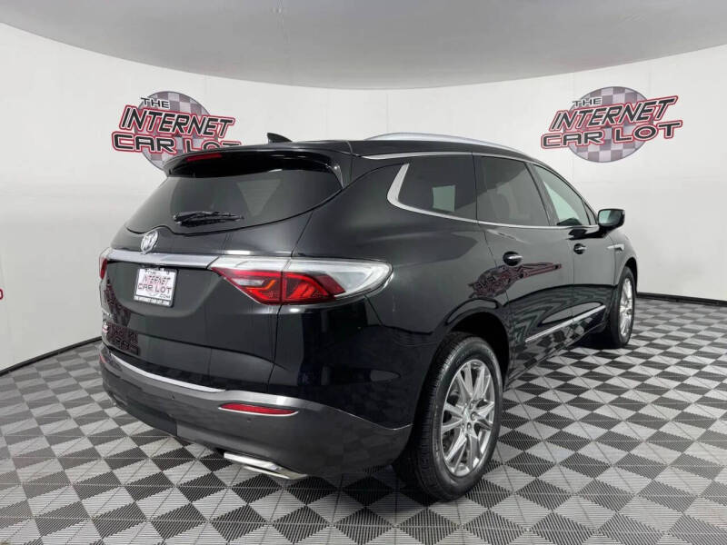 2022 Buick Enclave Premium