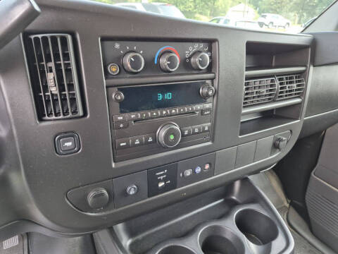 2013 GMC Savana LT 2500