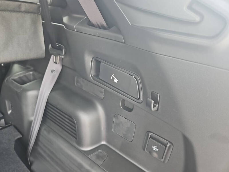 2025 Mitsubishi Outlander PHEV SEL