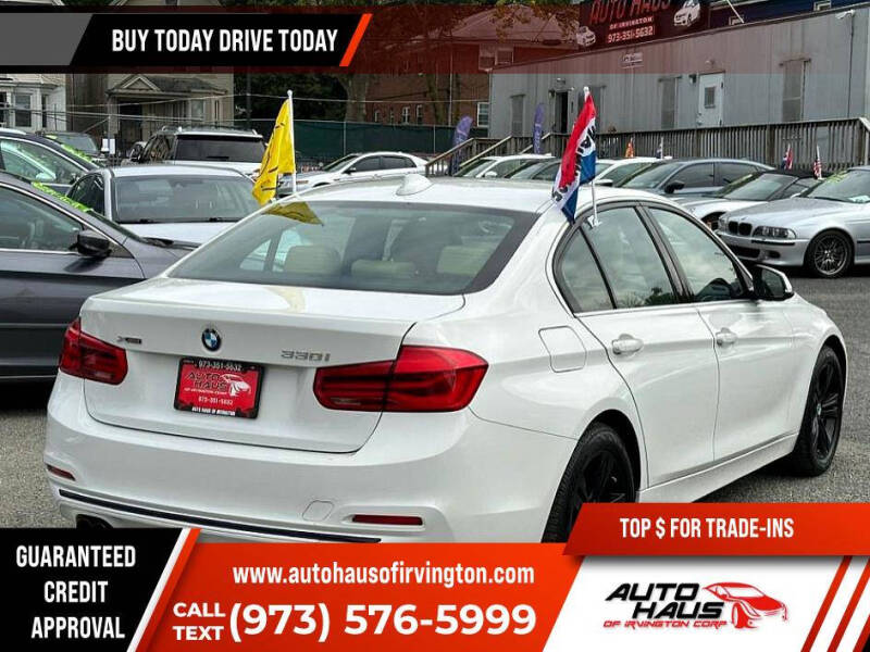 2018 BMW 3 Series 330i xDrive