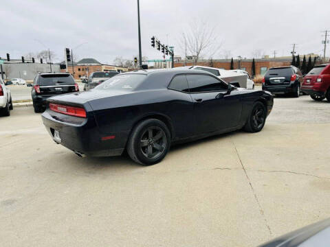 2012 Dodge Challenger SXT