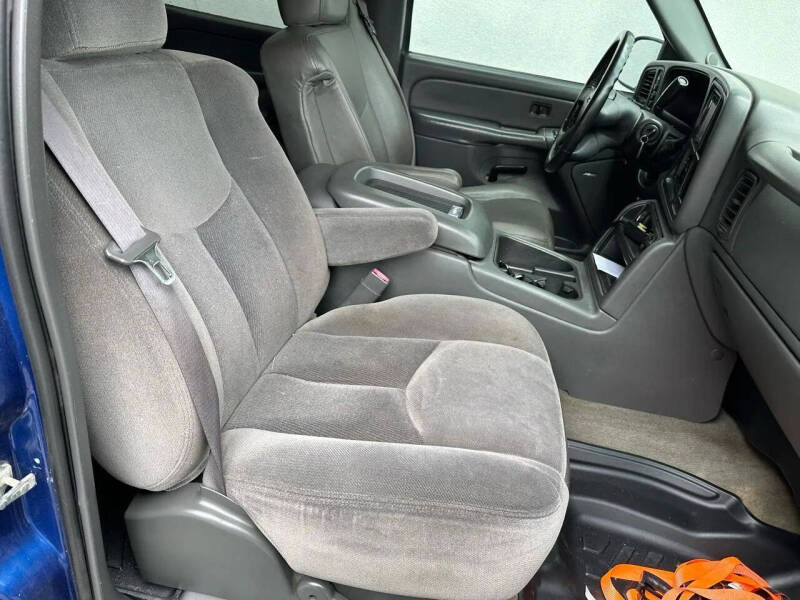 2004 GMC Sierra 2500HD