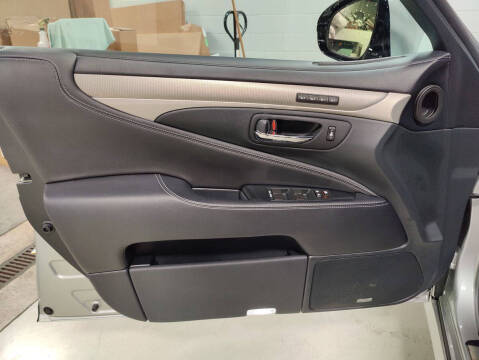 2016 Lexus LS 460