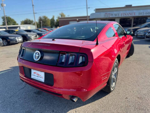 2013 Ford Mustang V6 Premium