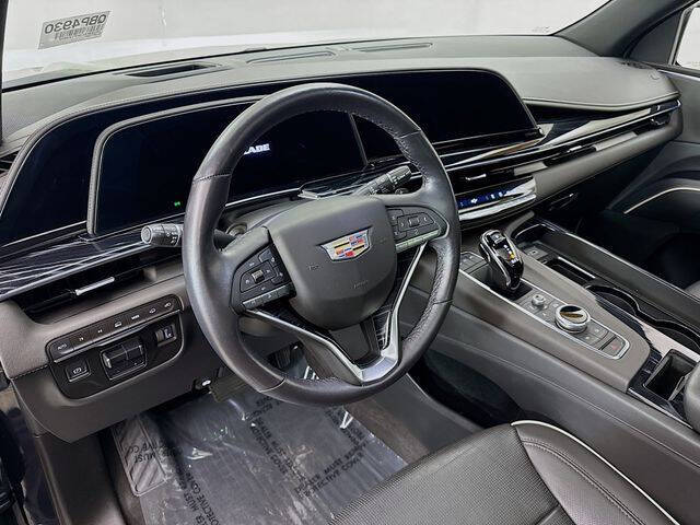 2023 Cadillac Escalade Sport