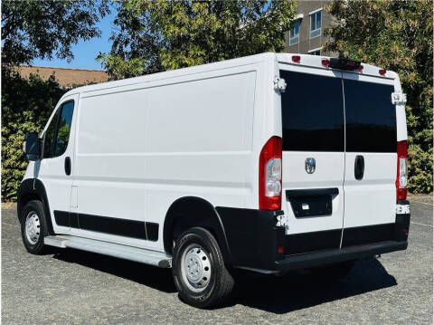 2023 RAM ProMaster 2500 136 WB