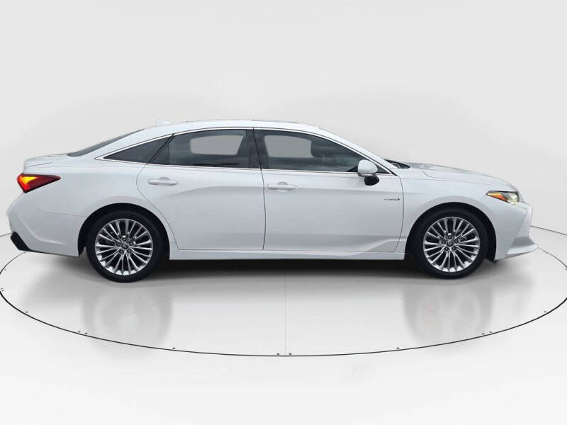 2020 Toyota Avalon Hybrid Limited