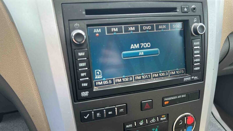 2011 Chevrolet Traverse LT