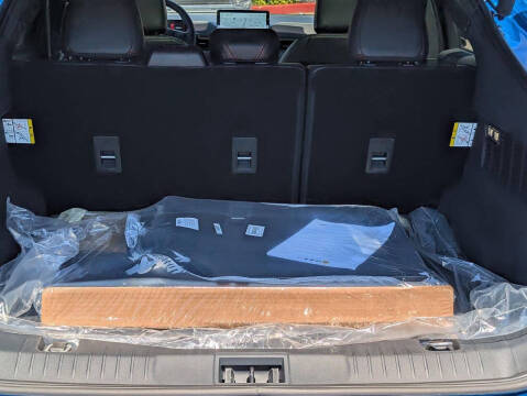 2025 Ford Mustang Mach-E Premium