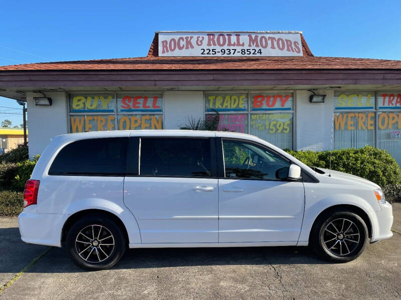2015 Dodge Grand Caravan SXT Plus's photo