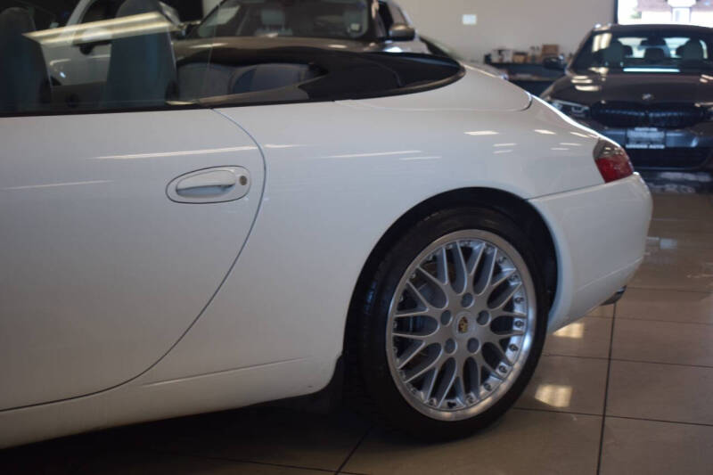 2000 Porsche 911 Carrera