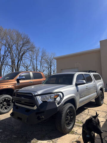 2022 Toyota Tacoma for sale at BEST AUTO SALES in Russellville AR