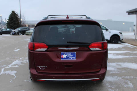 2018 Chrysler Pacifica Touring L