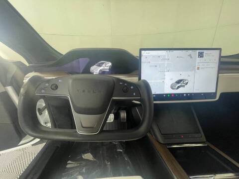 2023 Tesla Model S Standard Range