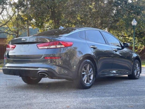 2020 Kia Optima LX