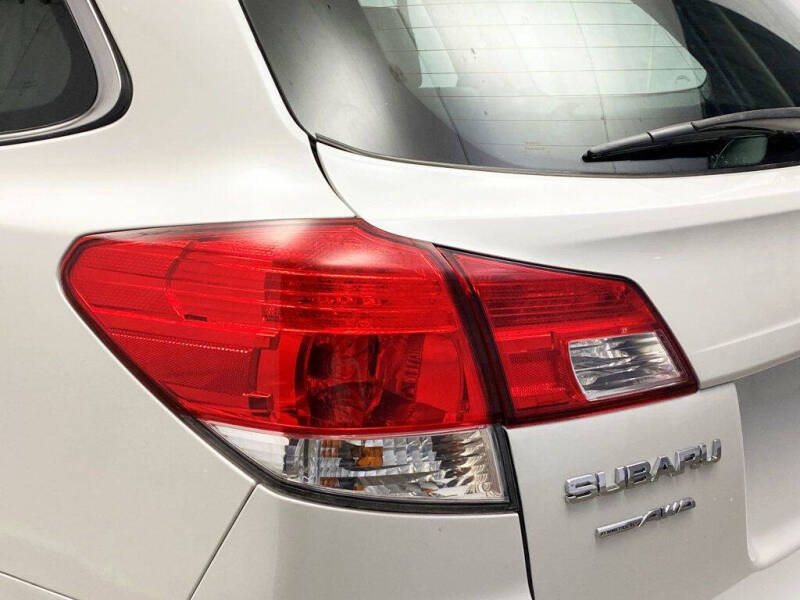 2014 Subaru Outback 2.5i