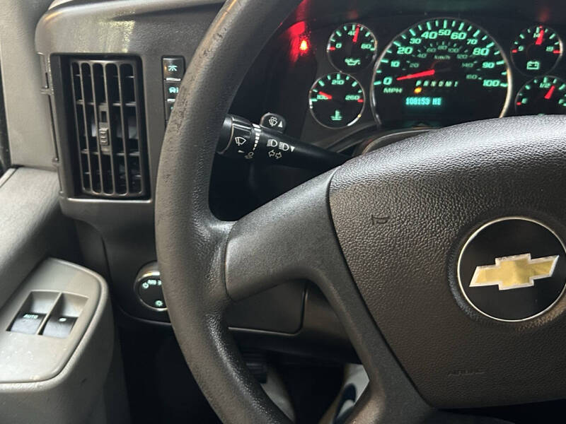 2017 Chevrolet Express 2500