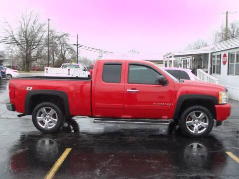 2008 Chevrolet Silverado 1500 for sale at R V Used Cars LLC in Georgetown OH