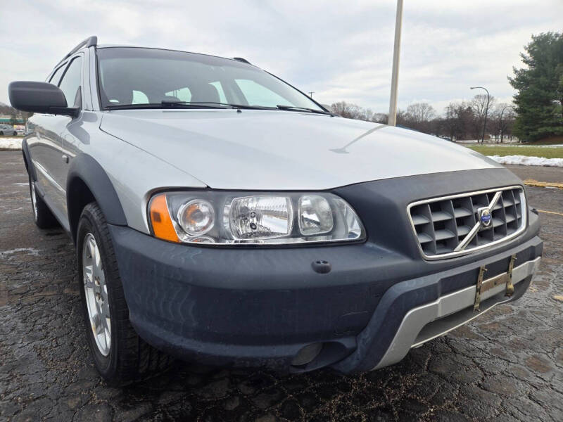2005 Volvo XC70
