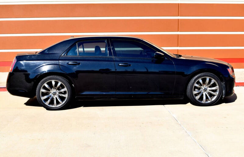 2015 Chrysler 300 Limited