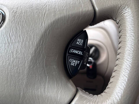 2004 Toyota Avalon XLS