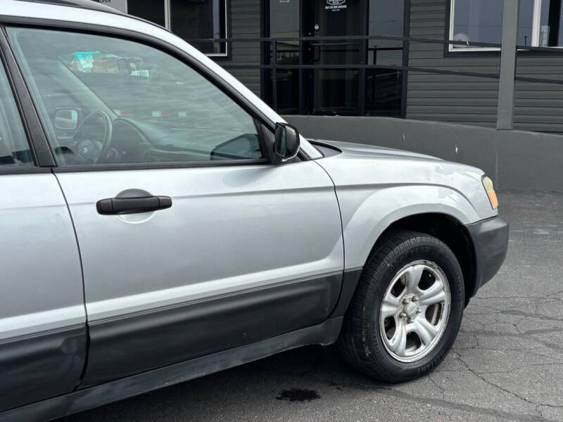 2004 Subaru Forester X