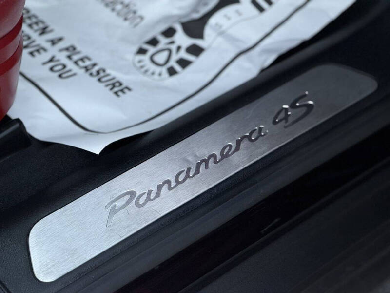 2020 Porsche Panamera 4S
