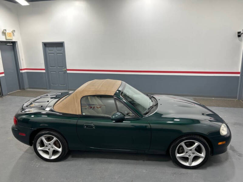 2001 Mazda MX-5 Miata