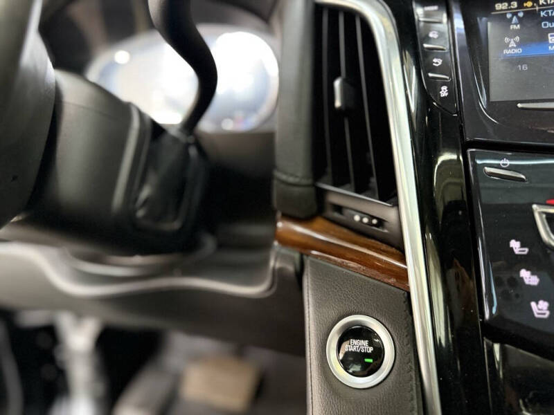 2019 Cadillac Escalade Luxury