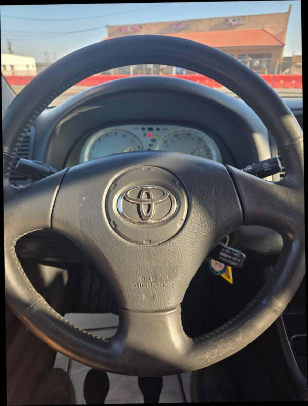 2003 Toyota Camry SE V6