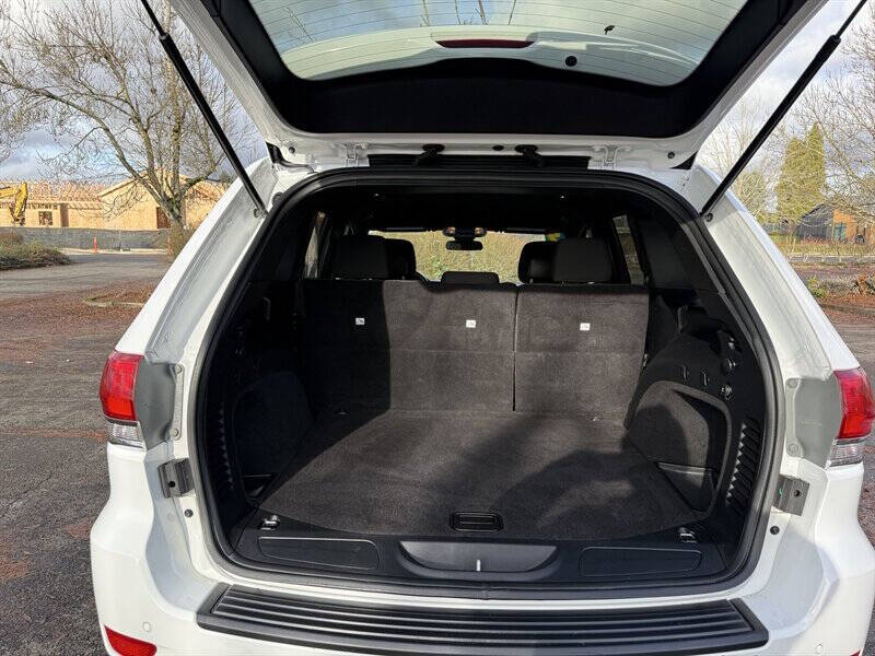 2019 Jeep Grand Cherokee Laredo