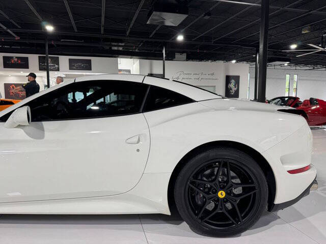 2015 Ferrari California T