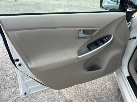 2011 Toyota Prius Two