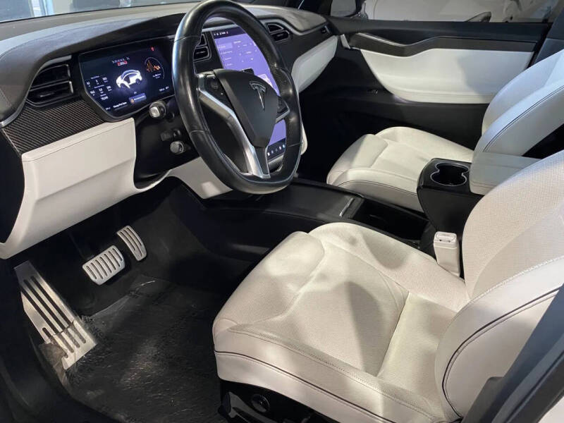 2016 Tesla Model X P90D
